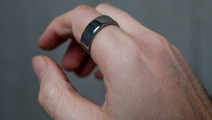 Oura Ring Review 2025: The Ultimate Guide to the Revolutionary Smart Ring!